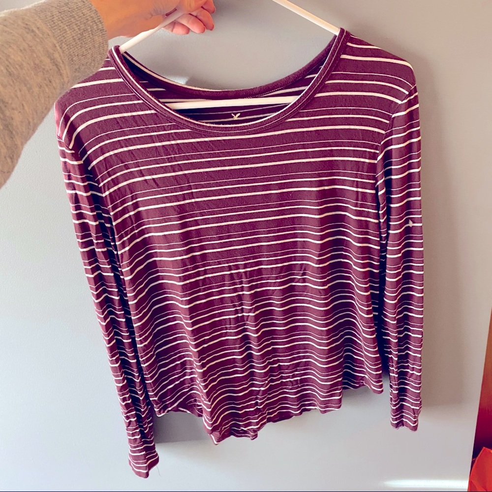 American Eagle shirt